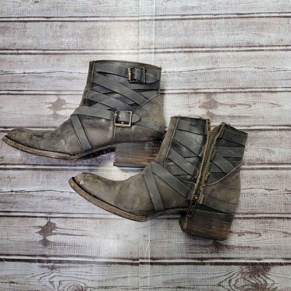 FreeBird Sammi Booties - Picture 8 of 8